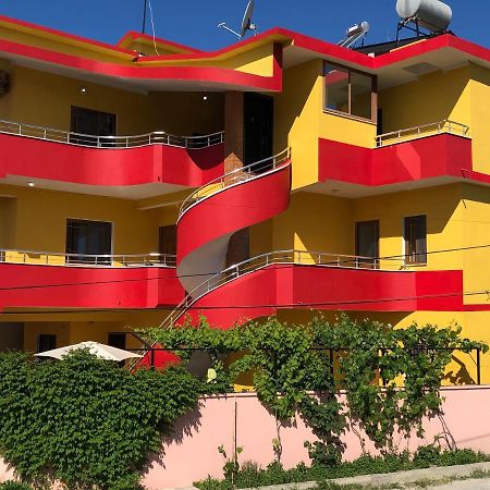 Guest House Murati Durrës Exteriér fotografie